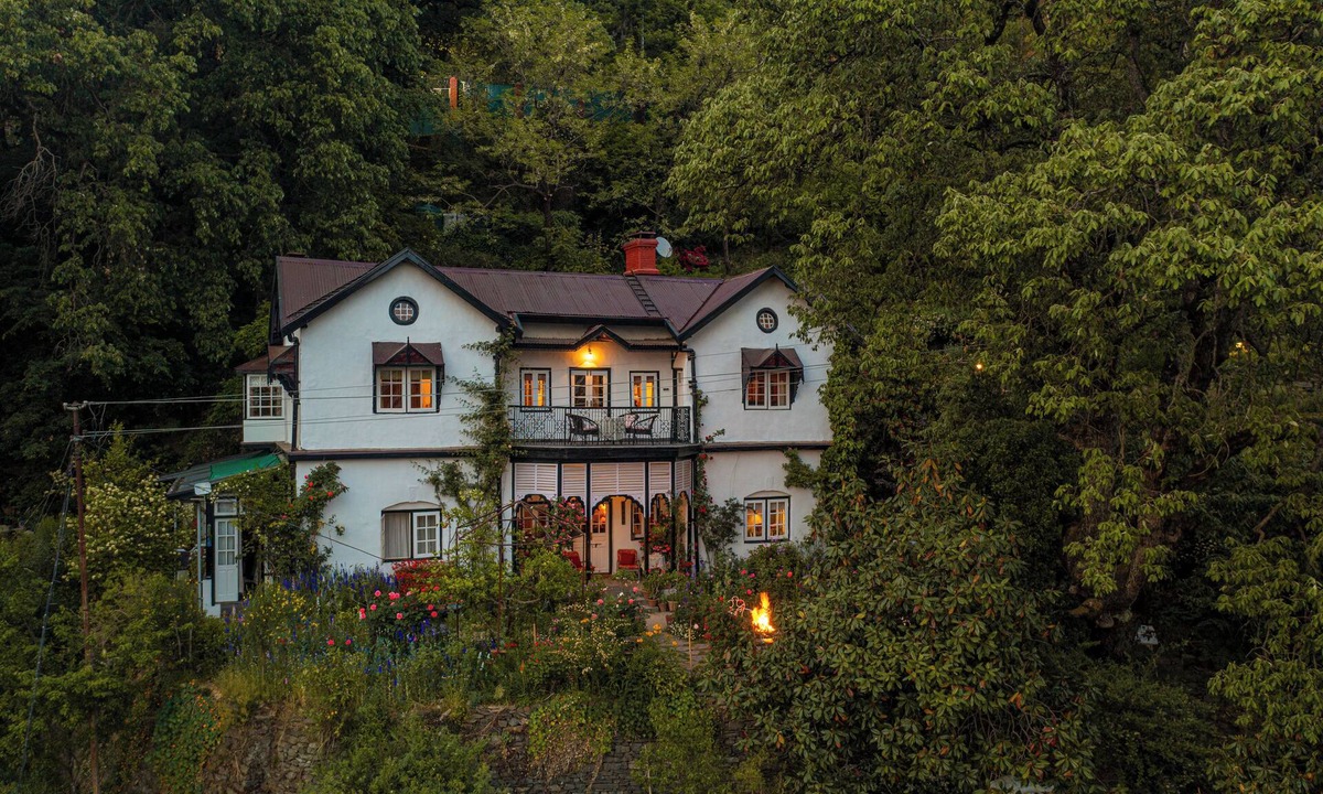 Shimla House | Jaadooghar Sunnymead, Shimla – Timeless Colonial Stay Amidst Nature