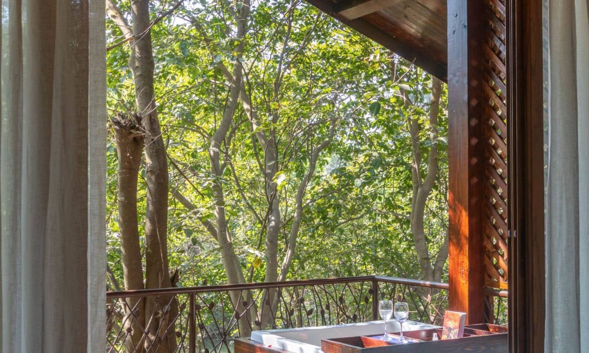 Paud Hotel | Jalsrushti Island Resort