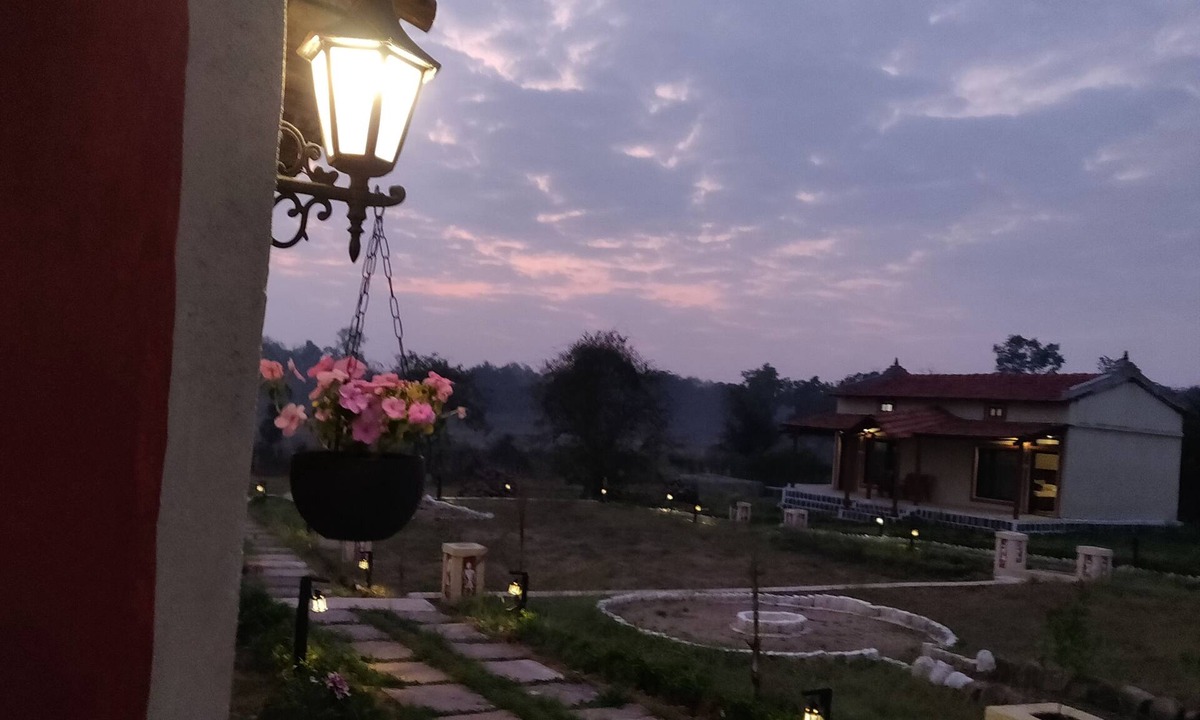Turiya Hotel | JAMTARA FARMSTAY pench tiger reserve