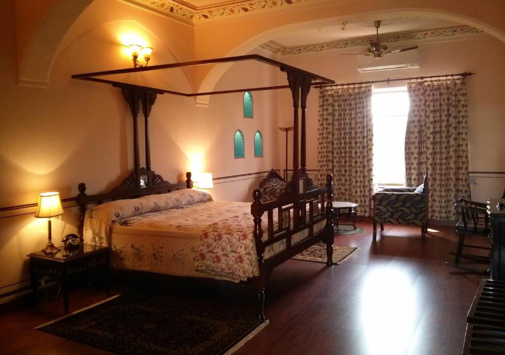 Bani Park Hotel | Jasvilas