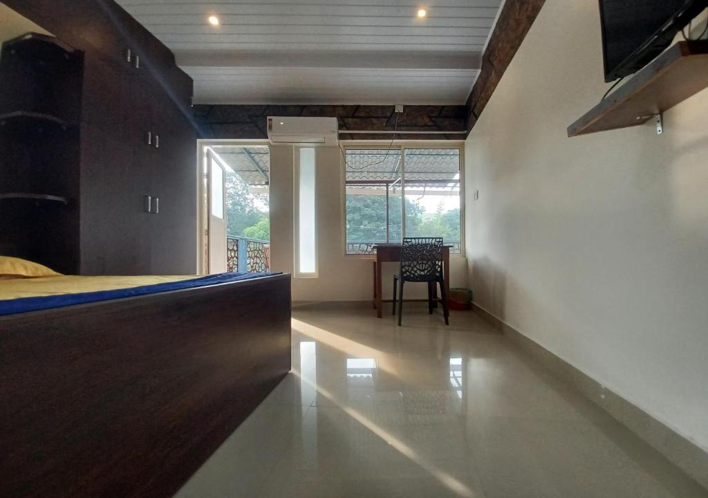 Quilon Hotel | JEENA MOTEL
