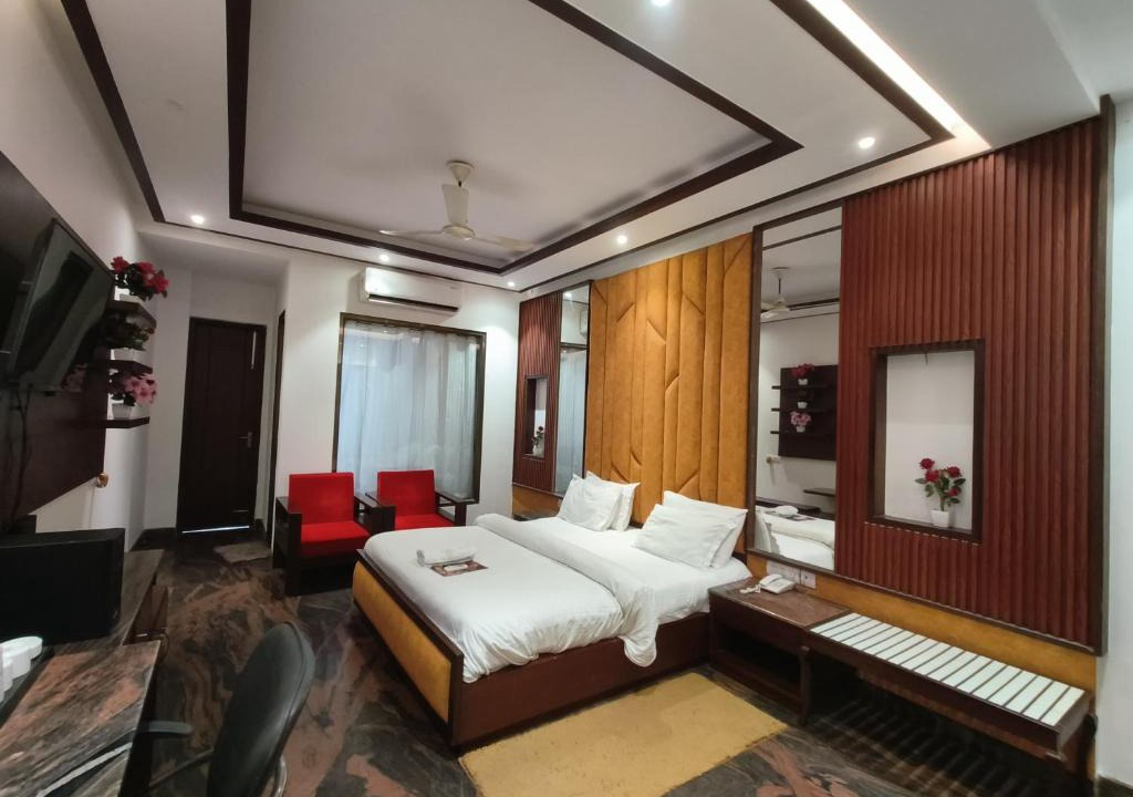 Muzaffarpur Hotel | JJK Rukmini Vilas Hotel & Banquet