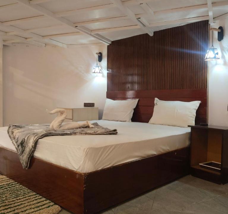 Maraiyur Apartment | JK NATURE STRAY RESORt