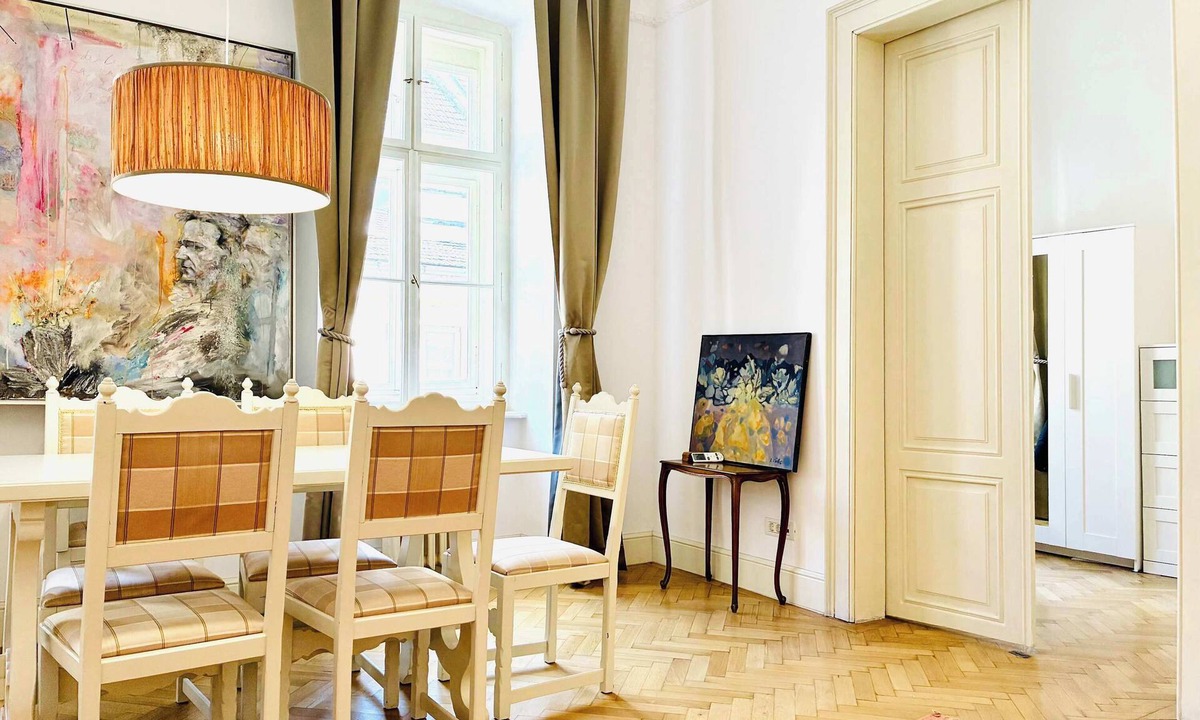 Old City Apartment | Joy City Stay Unirii 4