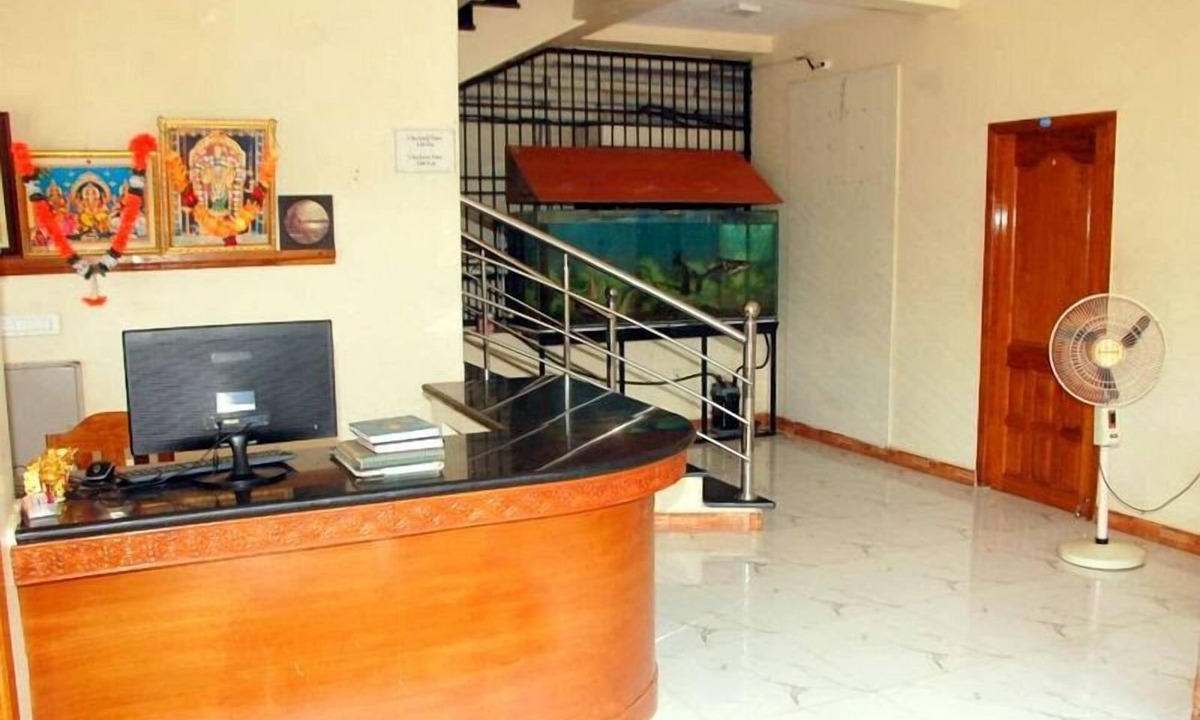 Thirukadaiyur Hotel | JR RESIDENCY