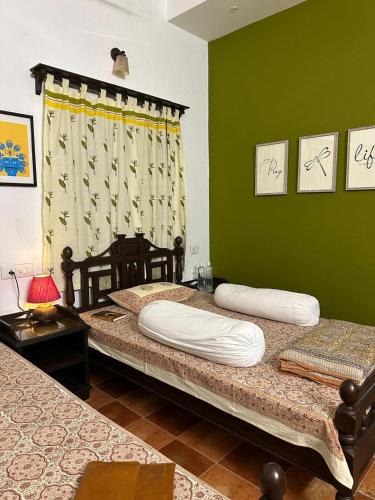 Kanthi Hotel | Junput Guest House