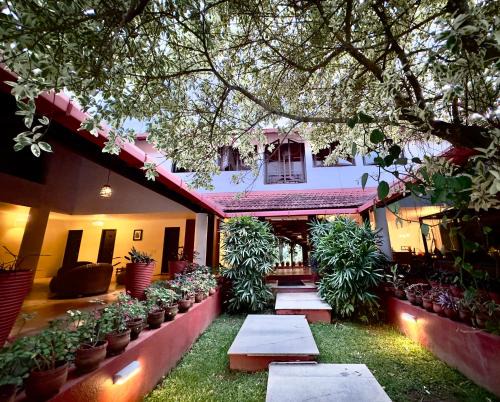 Ontiyangadi Resort | Kadkani River Resort Coorg