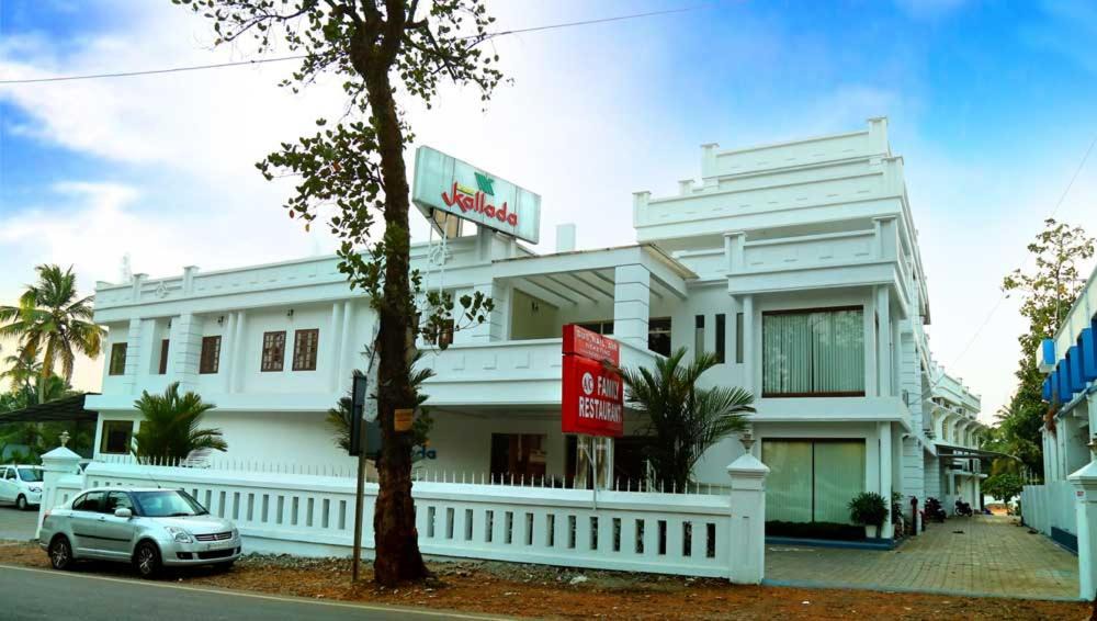 Irinjalakuda Hotel | Kallada hotels
