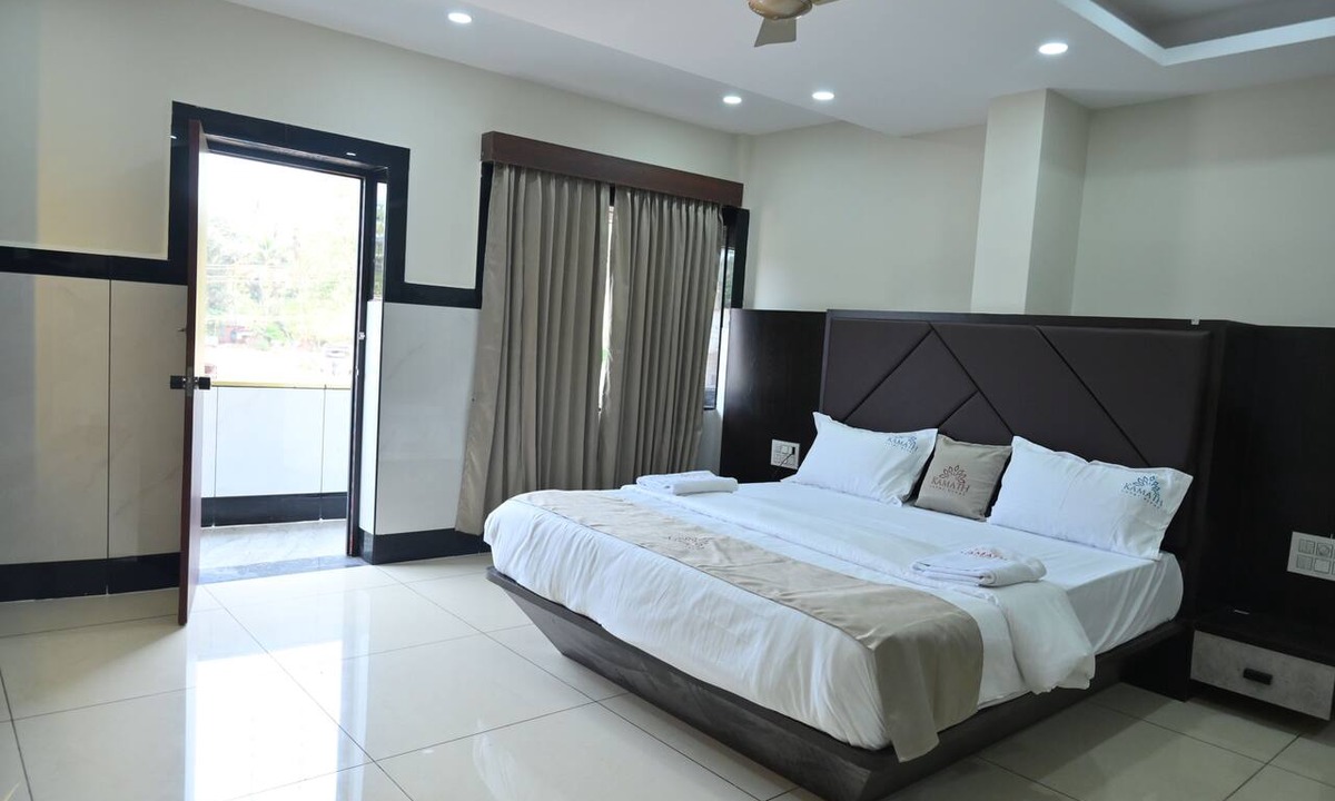Mavalli Hotel | Kamath Yatri Nivas Plus