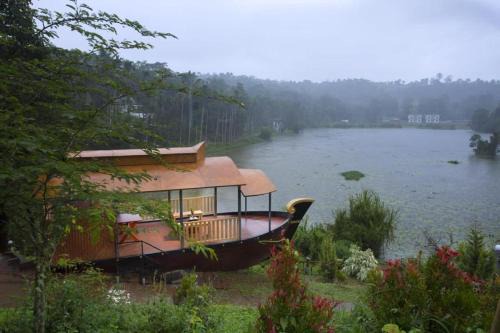 Vayittiri Resort | Karlad Lake Resort