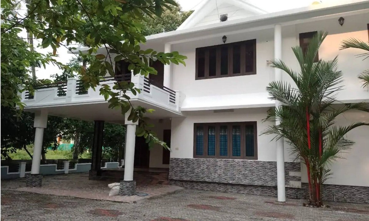Pala Villa | Kayyany's Villa - A Large Family Home
