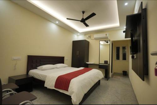 Tirupur Hotel | Keerthana Marriage hall and Rooms