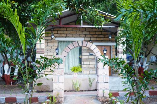 Talala Hotel | Kesar Villa Resort With Swimming Pool Sasan Gir