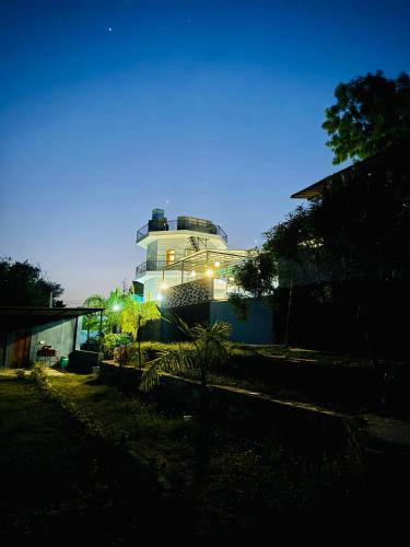 Udaipur District Hotel | Kevda Crown Estate