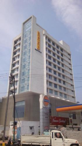 Dabagardens Hotel | Keys Select by Lemon Tree Hotels, Visakhapatnam