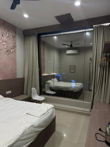 Chennai Hotel | King Residency