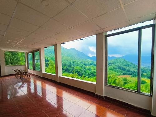 Ninnimamidi Resort | Kings Court Village Resort