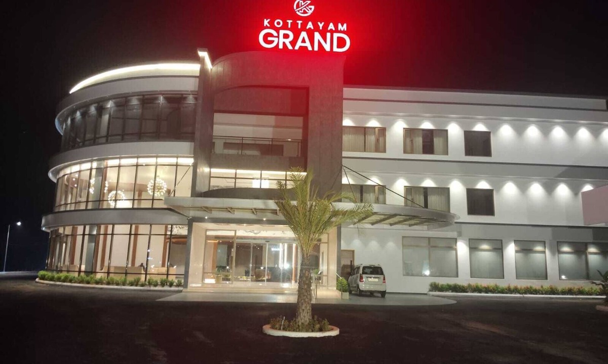 Arpookara Hotel | Kottayam Grand Hotel -Convention Centre