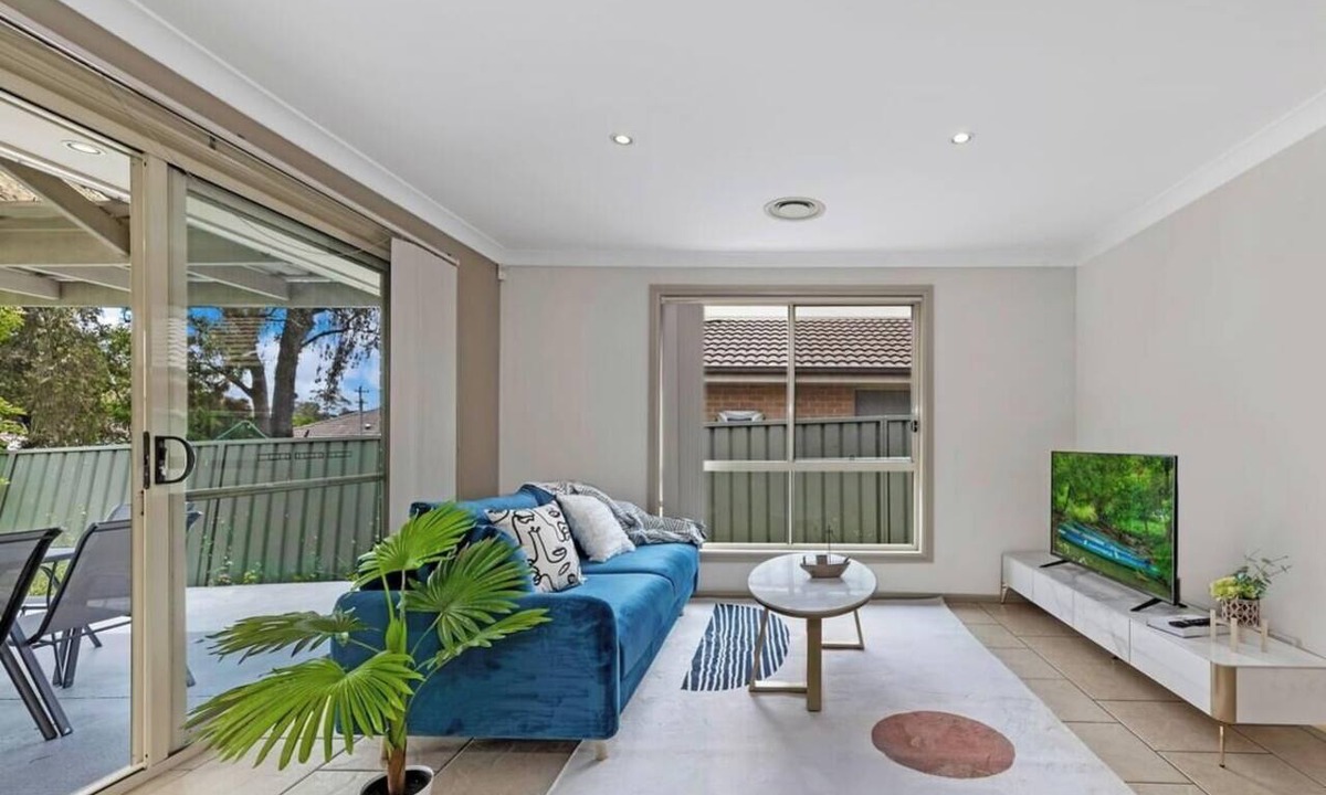 Penrith House | KozyGuru | Penrith | Cosy 4 BED Holiday House