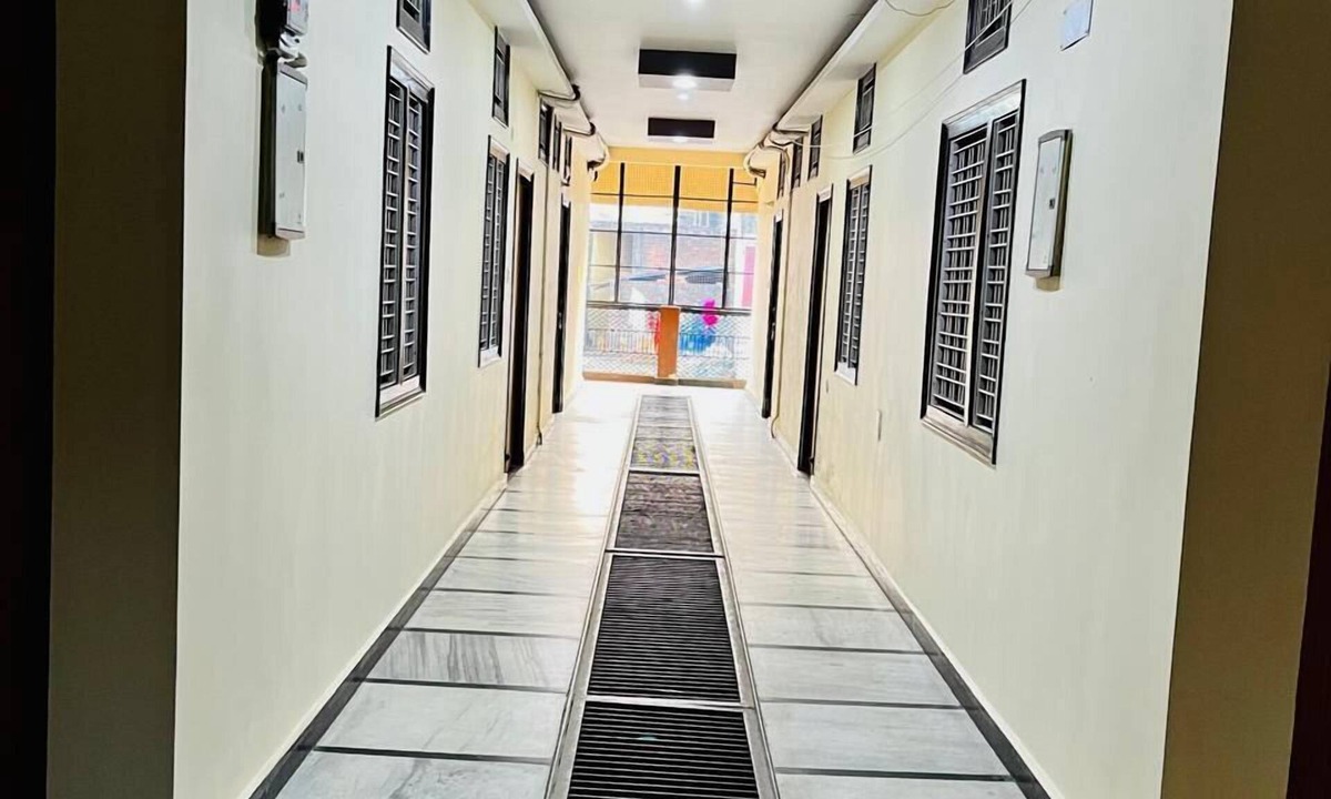 Gorakhpur Hotel | Krishna guest house 2