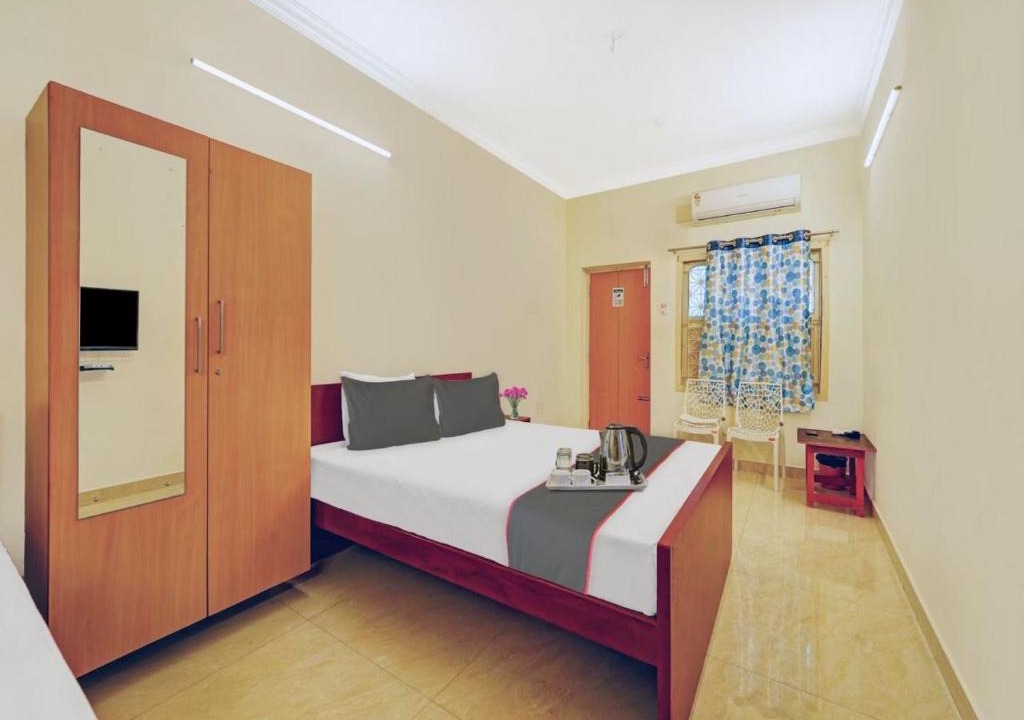 Nanganallur Hotel | KS RESIDENCY