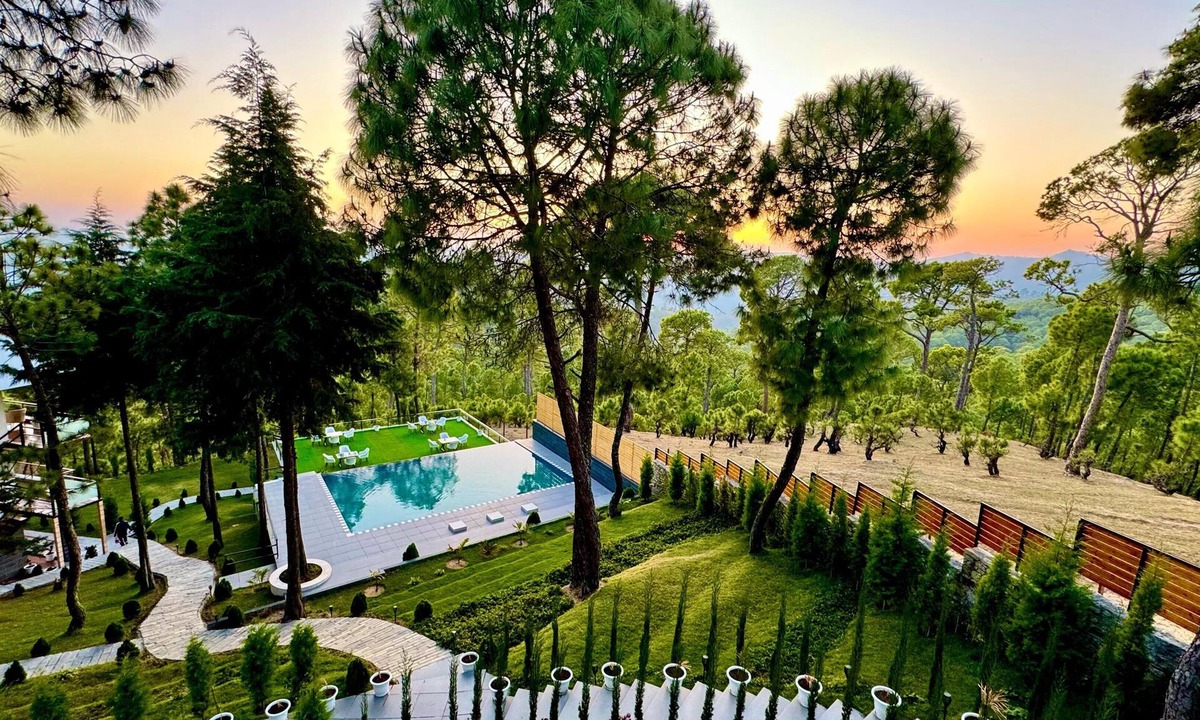 Ranikhet Hotel | KUMAON ECO RESORTS