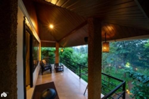 Mananthavady Resort | Kuruva Isles Jungle Resort