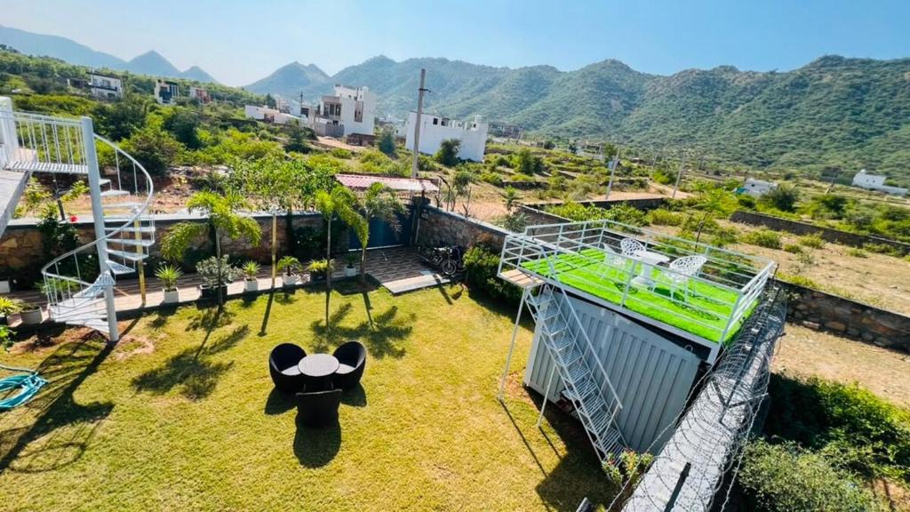 Bedla Villa | Kuvi Villa in Udaipur - Private Pool & Mountain Views