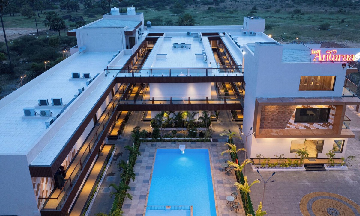 Tiruchendur Hotel | La Antaraa