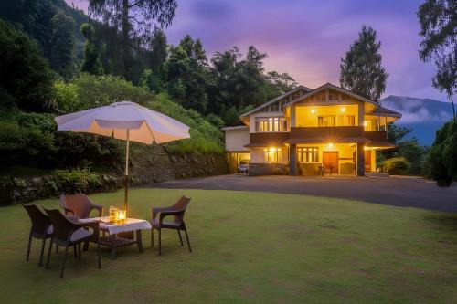 Rumtek Villa | La Ipsing Farm by StayVista - 3 BHK Villa with Balcony, Mountain View, Indoor Games, and Pet Friendly