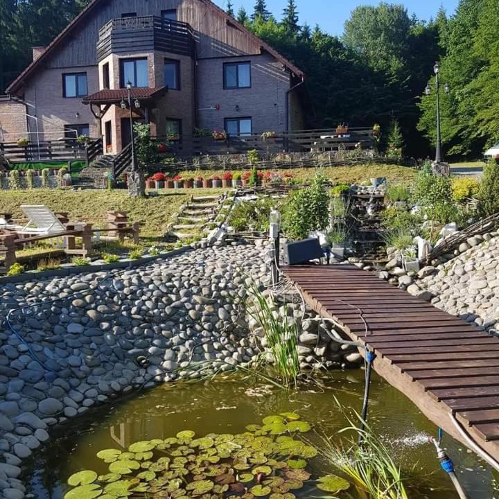 Deleni House | La Poieniță