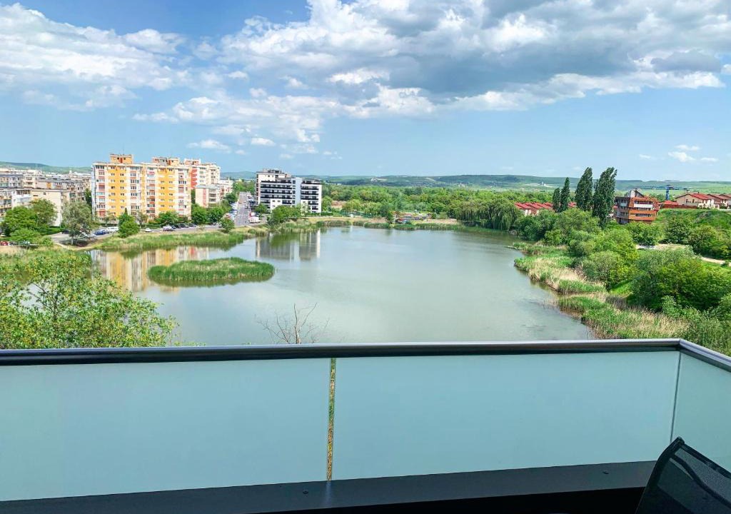 Cluj County Apartment | LAKE VIBE