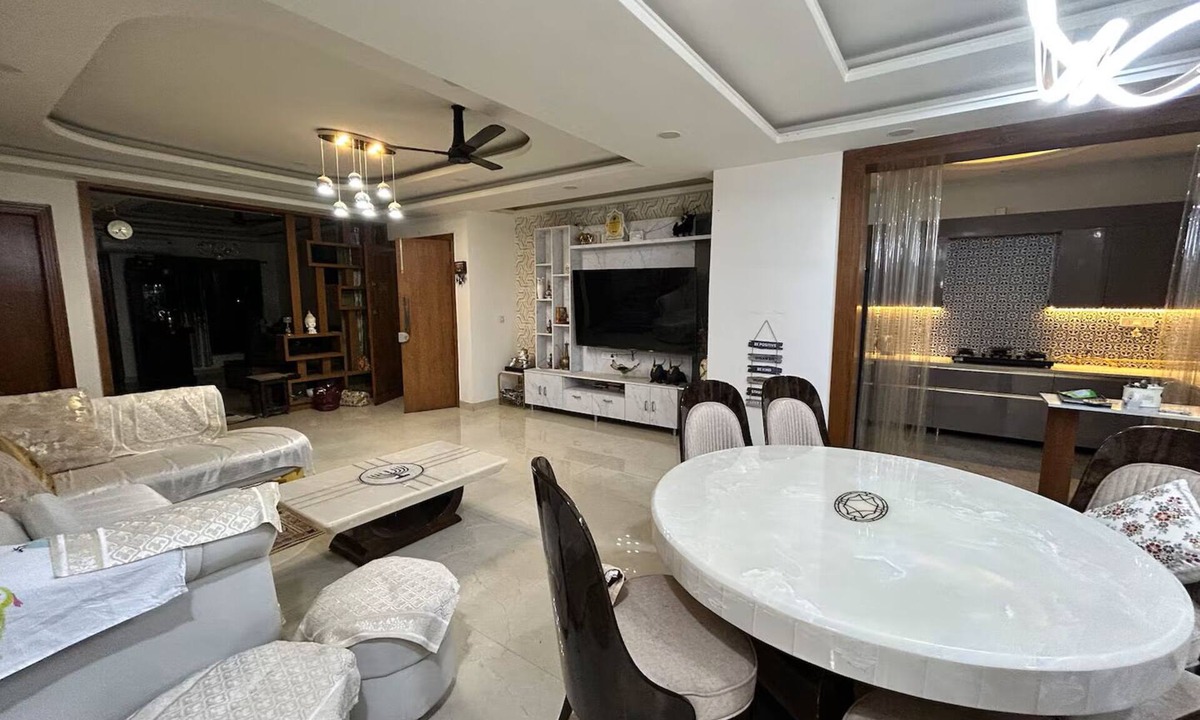 Faridabad Apartment | Lake view Condominium near Suraj Kund by Homeyhuts