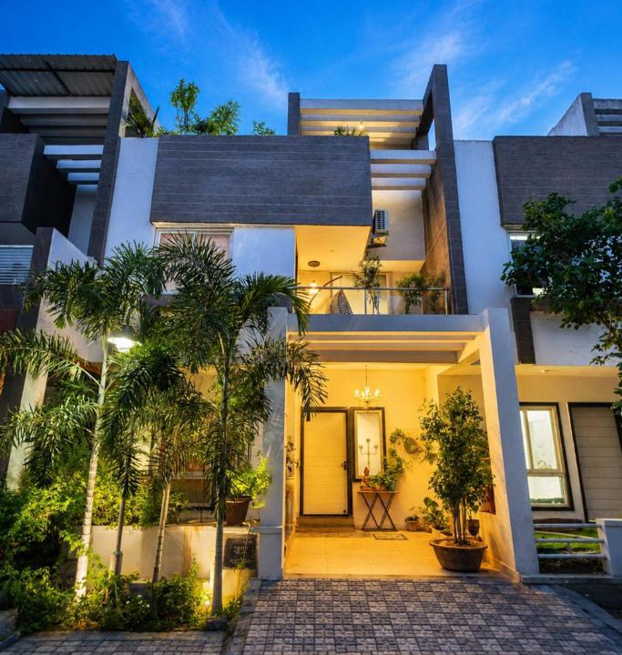 Sanganer Villa | Lamp house 3-BHK Villa With Outdoor Jacuzzi And Terrace Sit Out