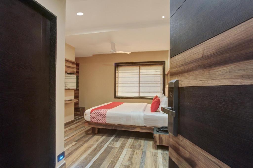 Mangalore Hotel | LAXMAN RESIDENCY MANGALORE