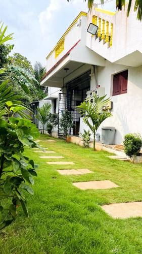 Kuilapalayam Villa | Le Beach Villa, Luxurious Stay Opposite Auroville Beach, ECR Road - BMC