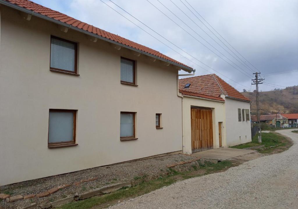 Cetatea de Balta House | LE DOMAINE DU HIBOU
