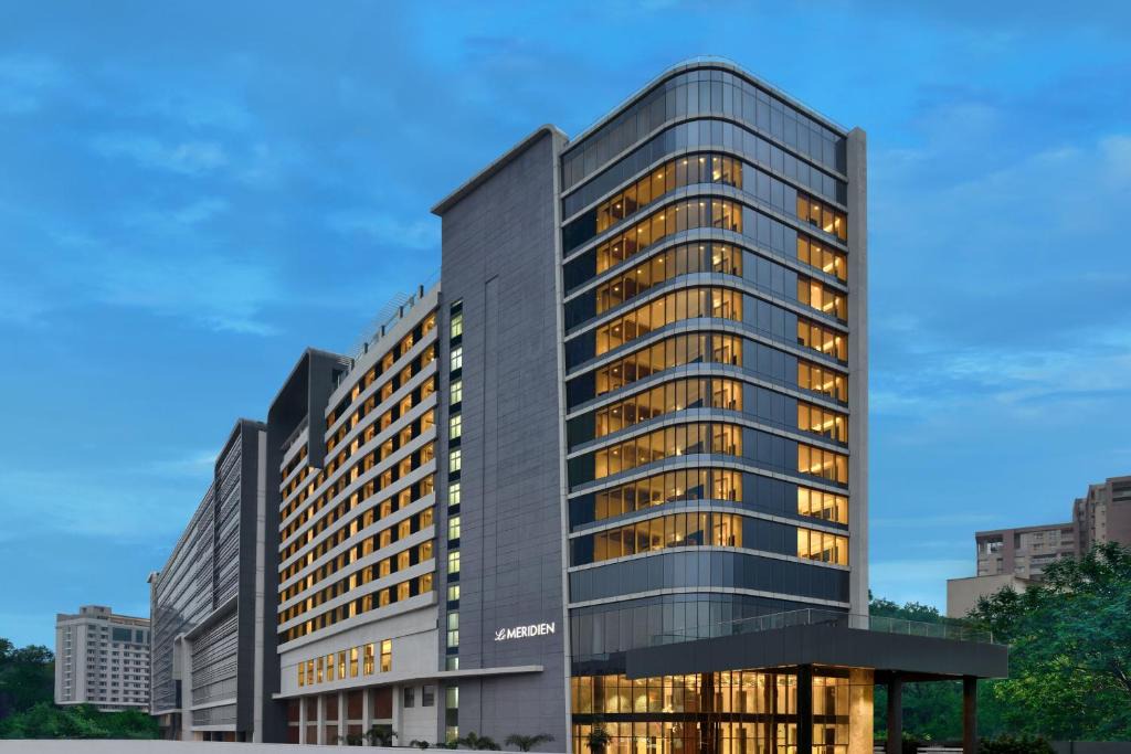 Gachibowli Hotel | Le Meridien Hyderabad