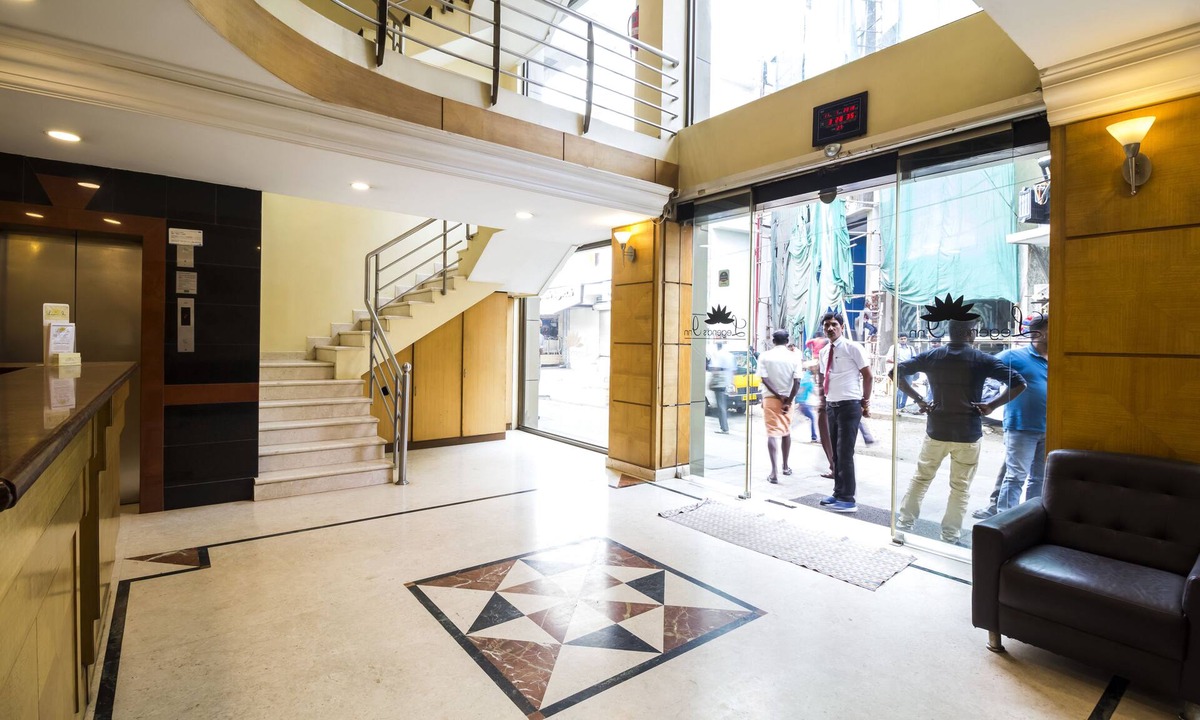 Gopalapuram Hotel | Legends Inn