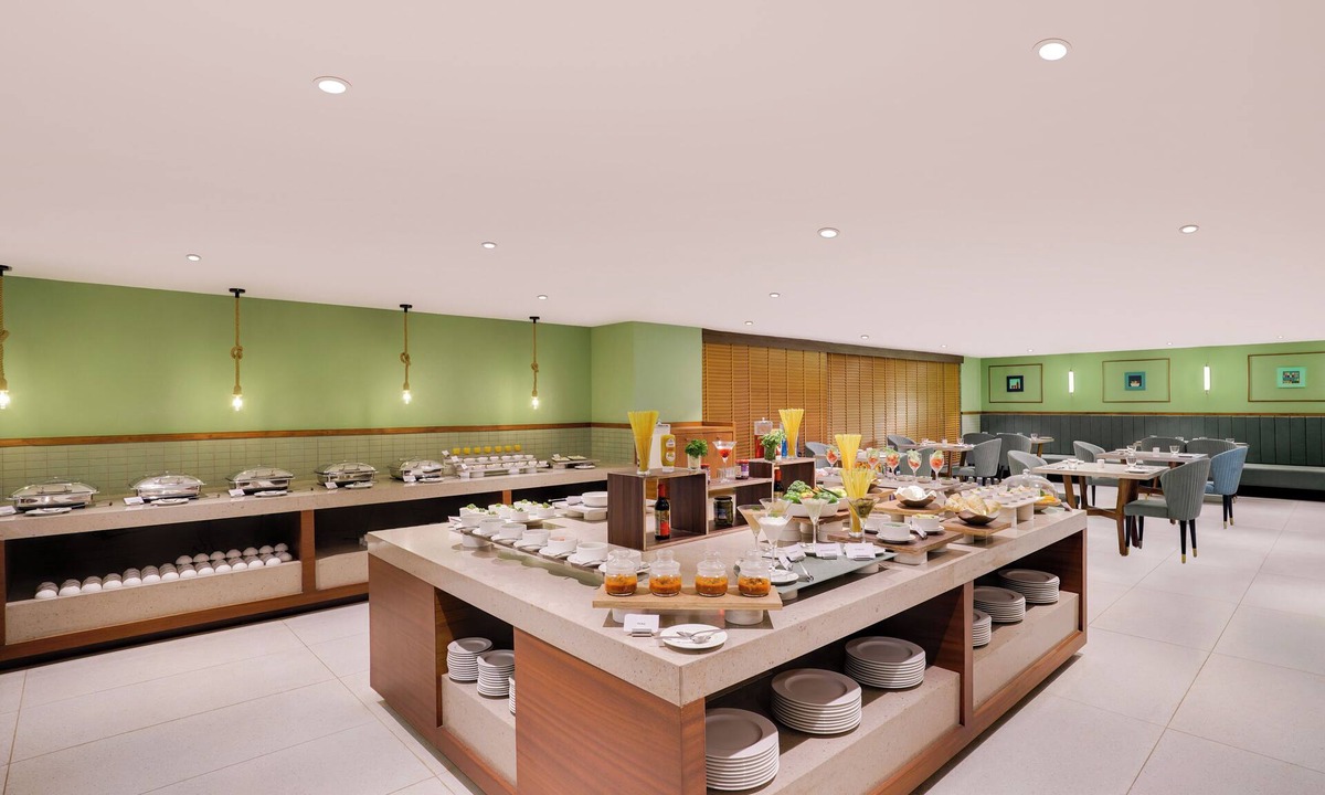 Rajkot Hotel | Lemon Tree Hotel Rajkot