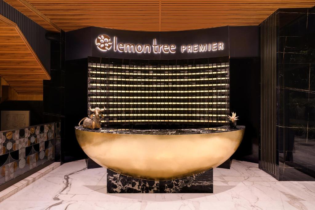 Malad West Hotel | Lemon Tree Premier, Malad, Mumbai