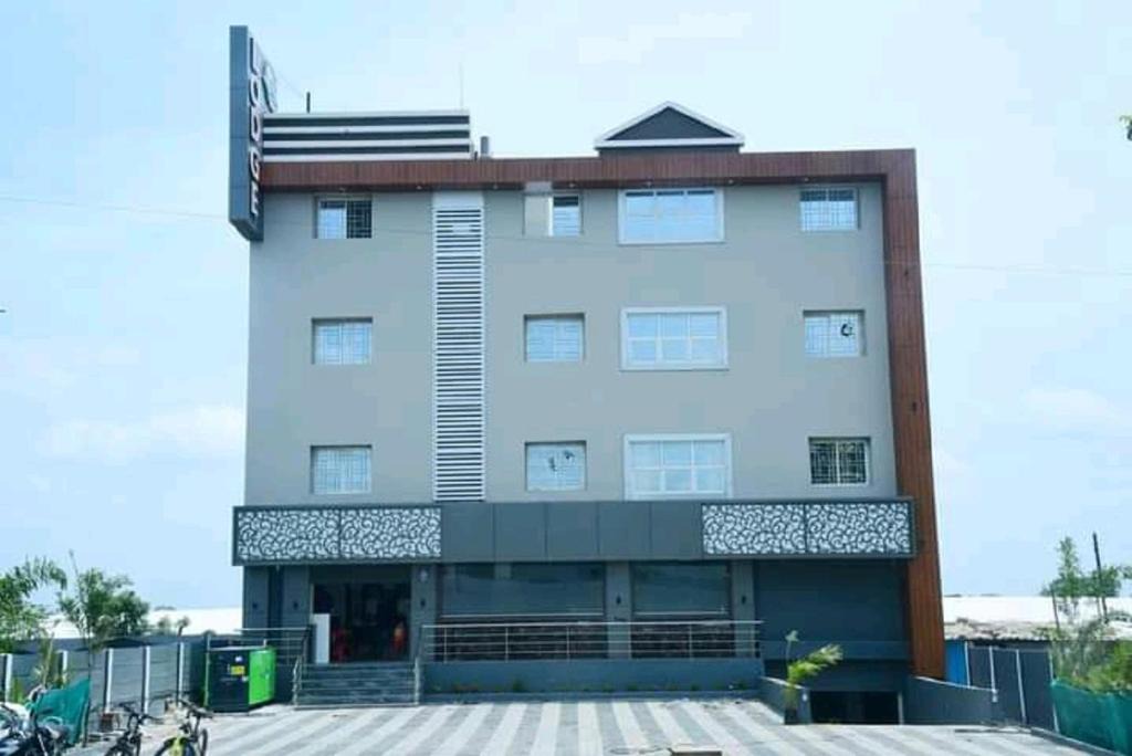 Pune Hotel | Lemon Wood Lodge