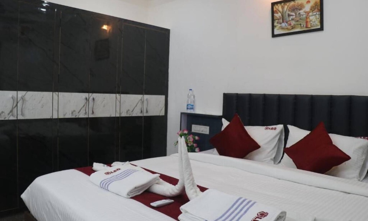 Tirupati Apartment | Leo Home Stay #5