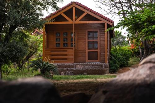 Kamalapur Hotel | Leo wooden resorts