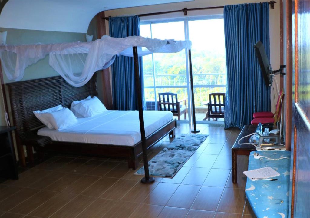 Mombasa Hotel | Lido Beach Resort