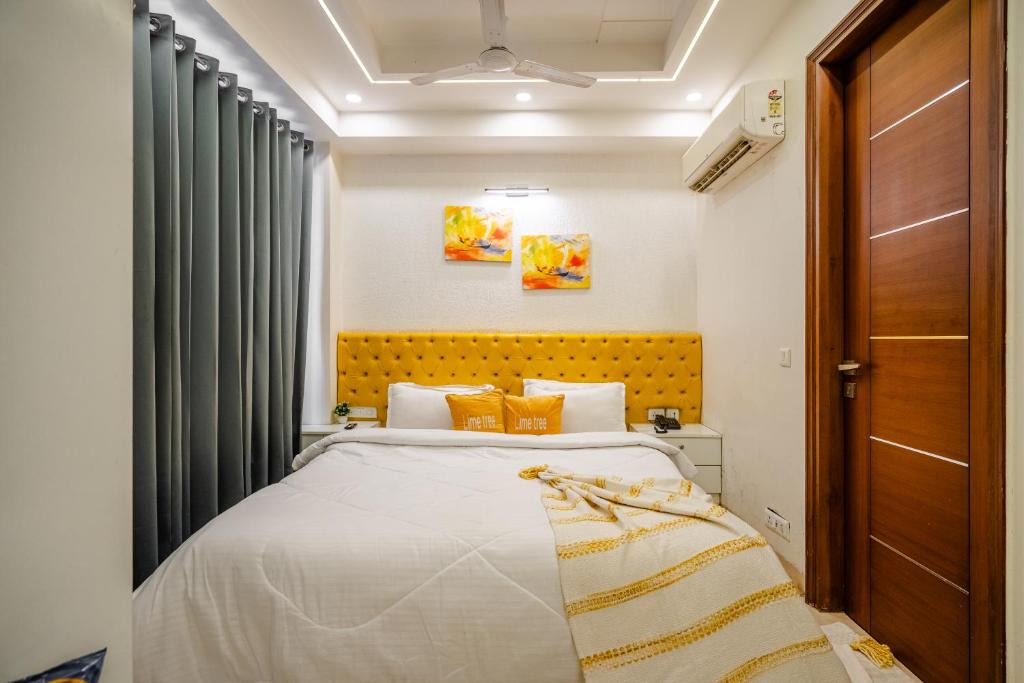 Sector 51 Apartment | Lime Tree Studio Apartment near Artemis