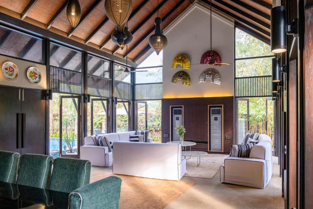 Alibaug Villa | LohonoStays Villa Amber