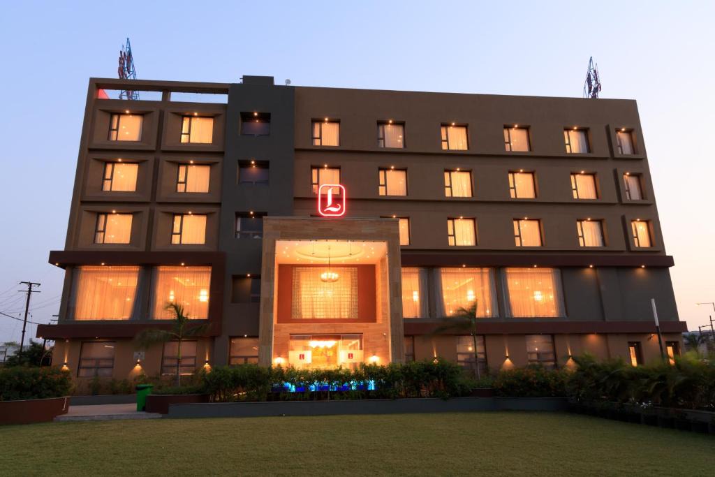 Jamnagar Hotel | Lords Eco Inn Jamnagar - Apple Gate