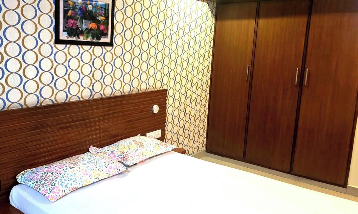 Nagavara Hotel | Lotus Park Inn