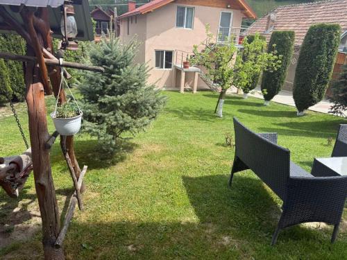 Cimpeni Apartment | Lucatony's Guesthouse